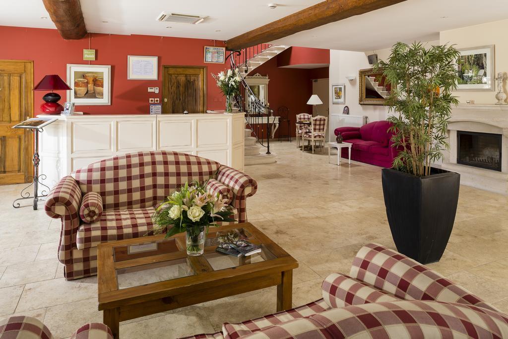 Hotel Restaurant Le Clos De Pradines Saint-Quentin-la-Poterie Exterior photo
